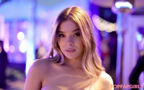 Hailee nude leaked OnlyFans photo #176