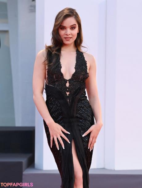 Hailee nude leaked OnlyFans photo #315