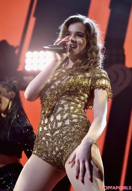 Hailee nude leaked OnlyFans photo #375