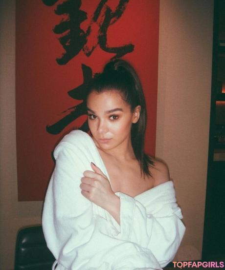 Hailee nude leaked OnlyFans photo #390