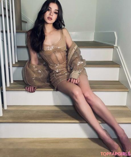 Hailee nude leaked OnlyFans photo #472
