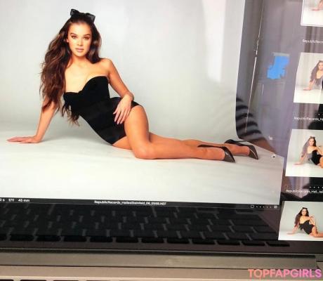 Hailee nude leaked OnlyFans photo #526
