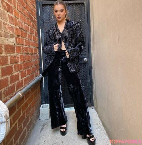 Hailee nude leaked OnlyFans photo #679