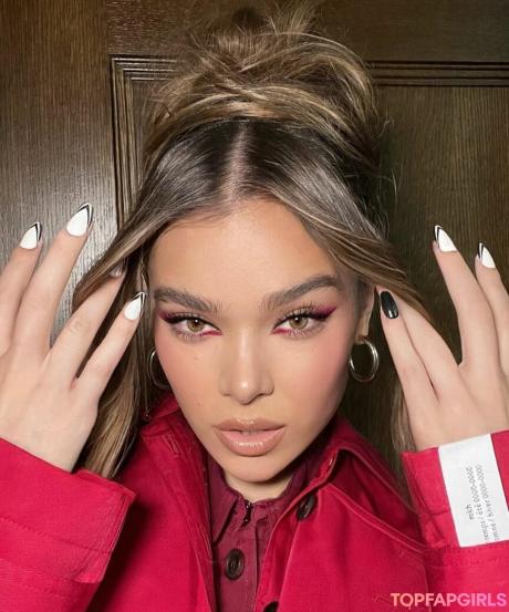 Hailee nude leaked OnlyFans photo #685