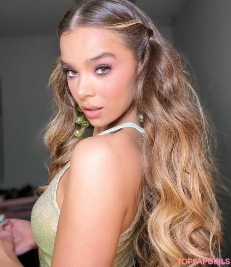 Hailee nude leaked OnlyFans photo #707