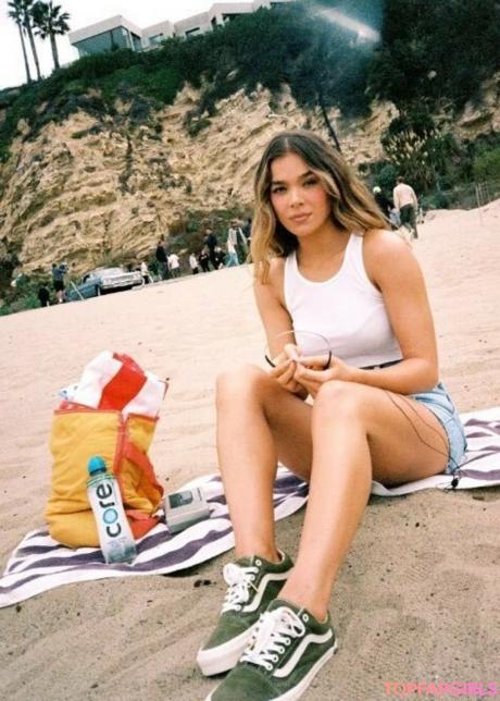 Hailee nude leaked OnlyFans photo #783
