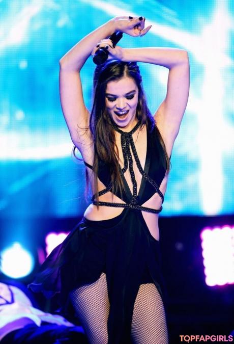 Hailee nude leaked OnlyFans photo #80