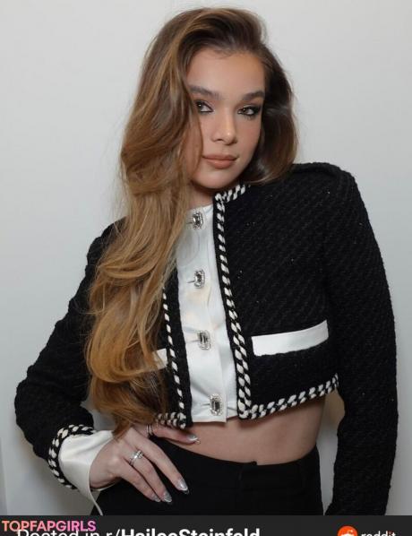 Hailee nude leaked OnlyFans photo #822