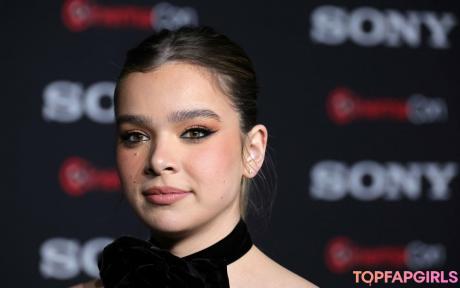 Hailee nude leaked OnlyFans photo #940