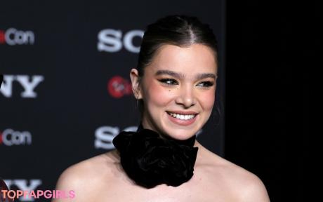 Hailee nude leaked OnlyFans photo #944