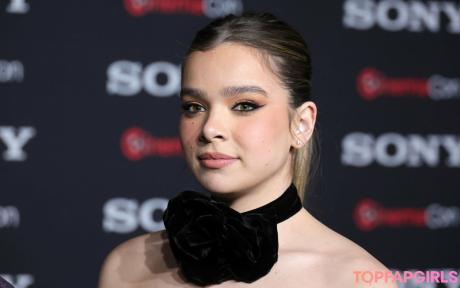 Hailee nude leaked OnlyFans photo #945