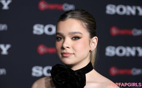 Hailee nude leaked OnlyFans photo #958