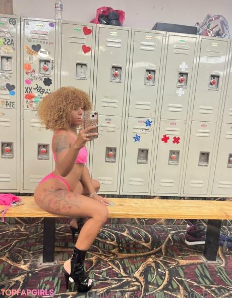 Ashhdabrattt nude leaked OnlyFans photo #14