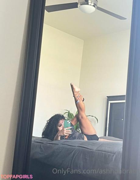 Ashhdabrattt nude leaked OnlyFans photo #25