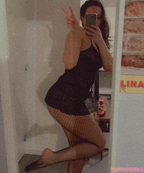 Lina nude leaked OnlyFans photo #2