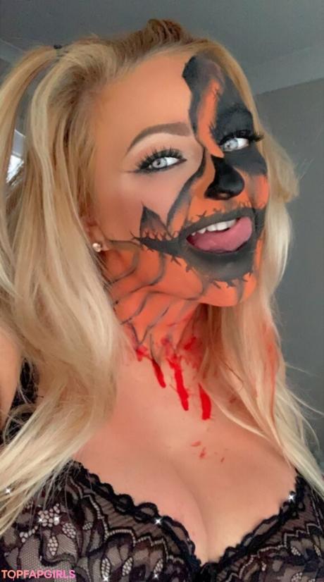 Julie nude leaked OnlyFans photo #120