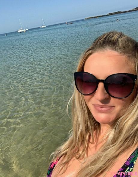 Julie nude leaked OnlyFans photo #152