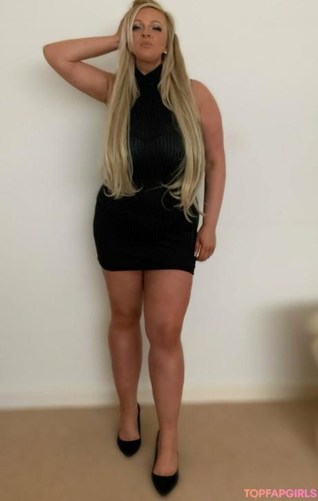 Julie nude leaked OnlyFans photo #162
