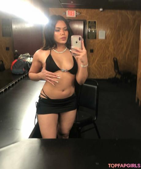 Keilani nude leaked OnlyFans photo #7