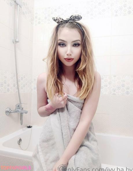 Ivy.ba.by nude leaked OnlyFans photo #35