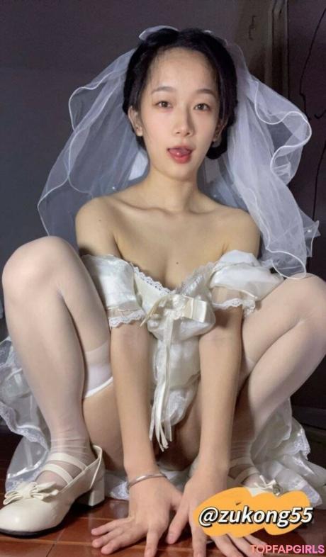 Hujiaozi33 nude leaked OnlyFans pic