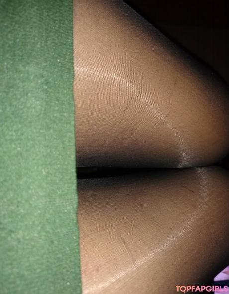 Mariam nude leaked OnlyFans photo #10