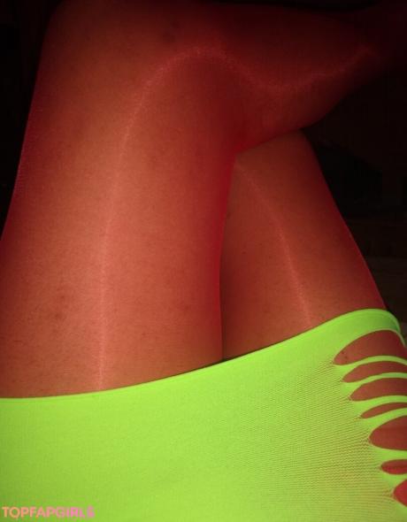 Mariam nude leaked OnlyFans photo #14