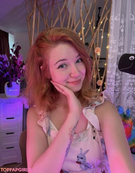 Vleafnin nude leaked OnlyFans photo #1