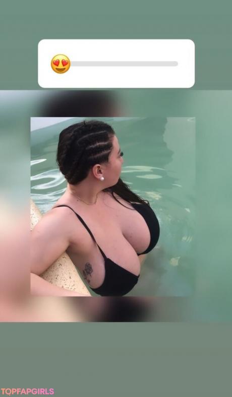 Estefania nude leaked OnlyFans photo #24