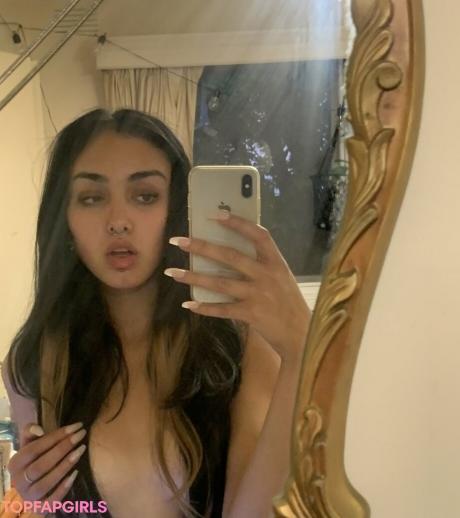 Arivalilith nude leaked OnlyFans photo #7
