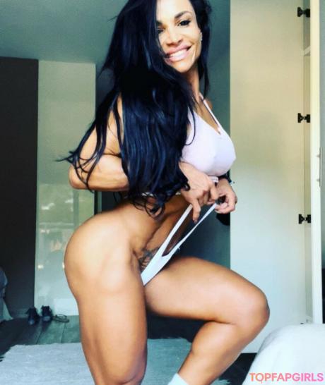 Liliana nude leaked OnlyFans photo #11