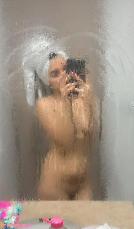 Lovely-zoe nude leaked OnlyFans photo #16