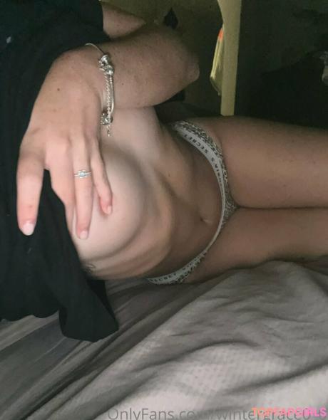Wintergrace0_0 nude leaked OnlyFans photo #20