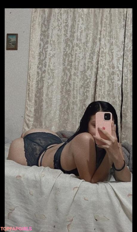 Karina nude leaked OnlyFans photo #1