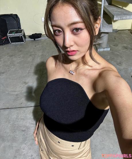 Jihyo nude leaked OnlyFans photo #17