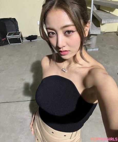 Jihyo nude leaked OnlyFans photo #3