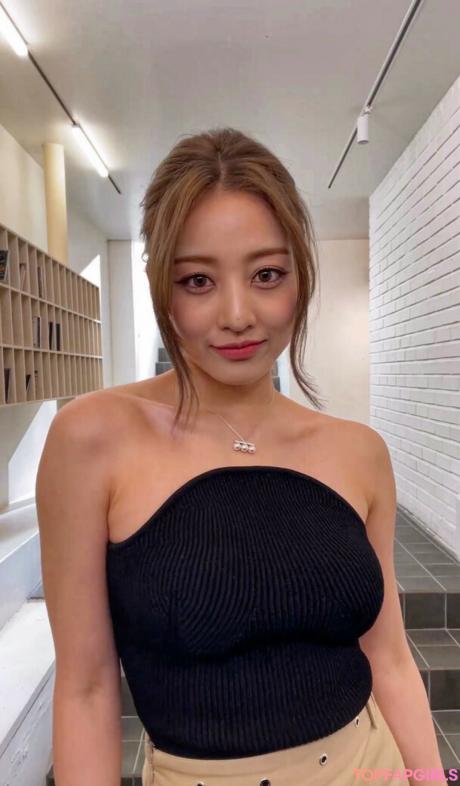 Jihyo nude leaked OnlyFans photo #47