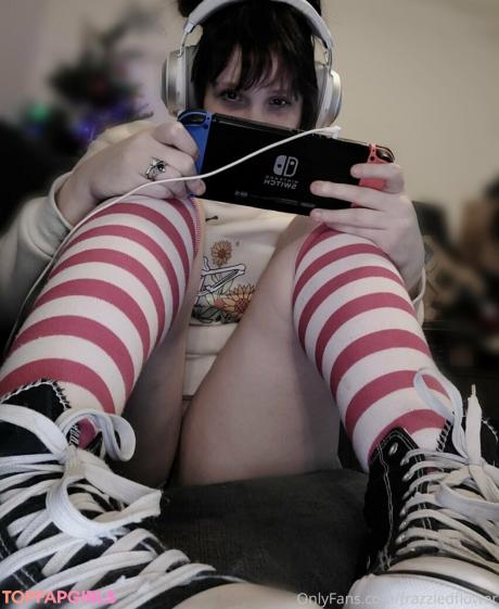 Frazzledflower nude leaked OnlyFans photo #85