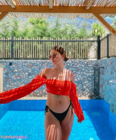 Ilayda nude leaked OnlyFans photo #11