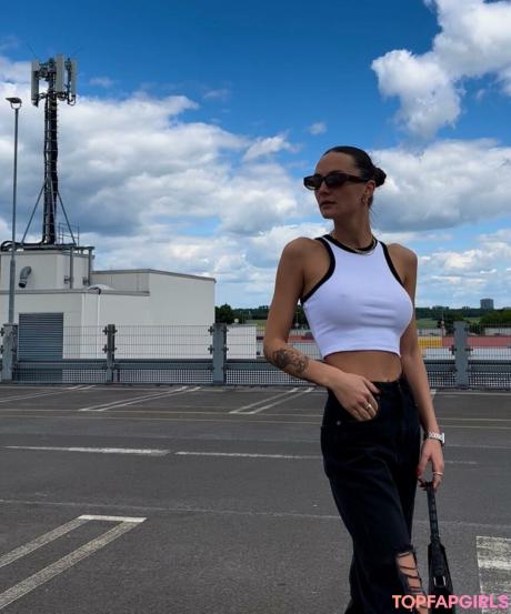 Elenacaro nude leaked OnlyFans photo #3