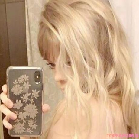 Kittenxx nude leaked OnlyFans photo #17