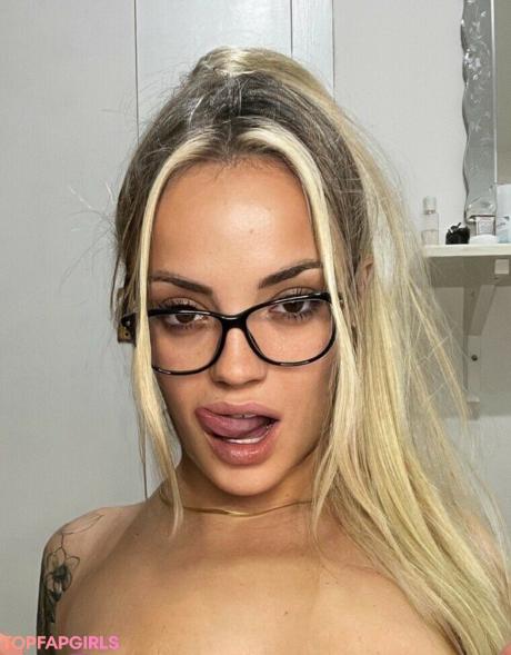 Harleyquinn2002 nude leaked OnlyFans photo #24