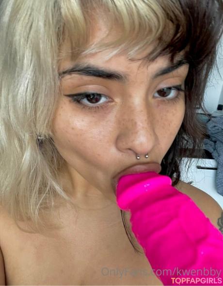 Kwenbby nude leaked OnlyFans photo #23