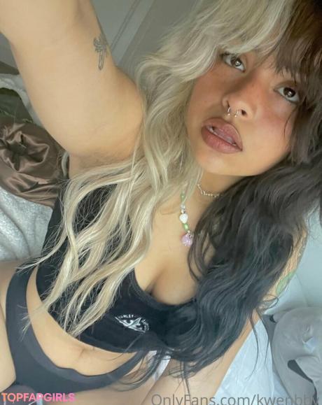 Kwenbby nude leaked OnlyFans photo #30