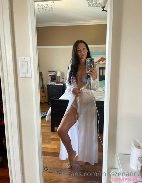 Misszenanna nude leaked OnlyFans photo #12