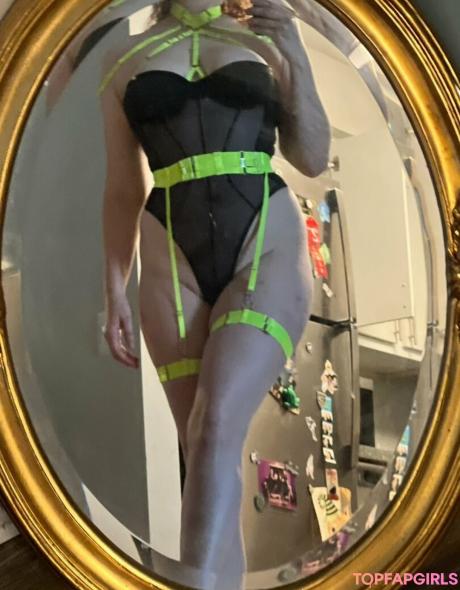 Kelly nude leaked OnlyFans photo #6