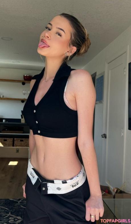 Lea nude leaked OnlyFans photo #38
