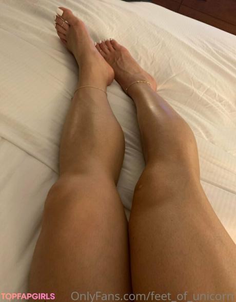 Feet_of_unicorn nude leaked OnlyFans photo #15