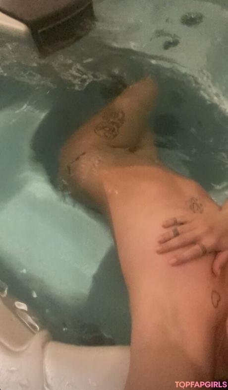 Tzouma nude leaked OnlyFans photo #14