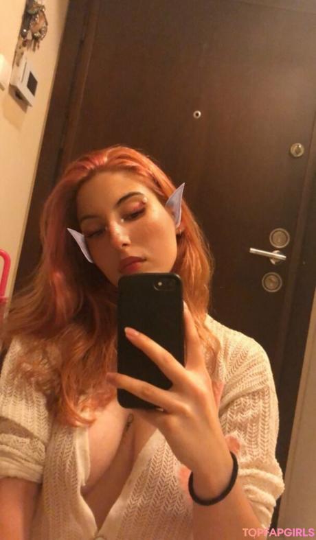 Beyza nude leaked OnlyFans photo #3